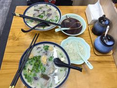 -鸭小妹鸭血粉丝(老门东店)