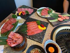 -炼火烤肉店
