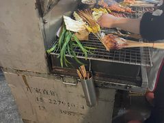 -冯烧烤(凯旋路总店)