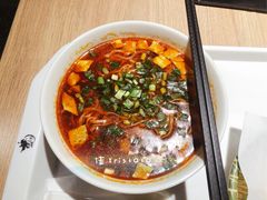西付岐山臊子面-白起肉夹馍
