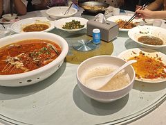 -香山湖家家宴(中山陵店)