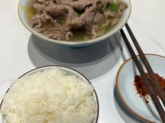 -犇逸·乐山跷脚牛肉·四川现炒(览海店)