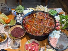 -白乐天毛肚火锅馆(南滨路店)