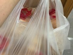 -白玉兰食品(汇联商厦店)