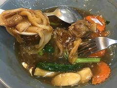 -邢泰记