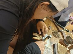-十八字金·银饰·拼豆·开蚌DIY(魏公芳华里店)