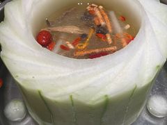 -得意咚瓜·顺德鱼生·冬瓜火锅(深圳首店)