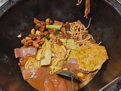 -鲁员外地锅鸡地锅鱼(龙湖江东天街店)