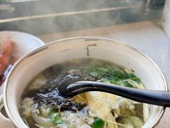 鲜肉小馄饨-柴爿巷·香酥鸡&馄饨(复兴中路店)