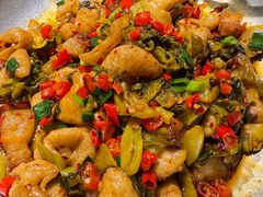 干锅肥肠-费大厨辣椒炒肉(高铁吾悦广场店)