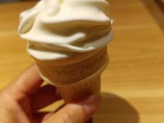 -麦当劳(顾村公园店)