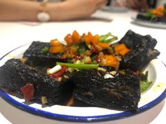 臭豆腐-丹虾|文和友小龙虾·烙锅(陕西路旗舰店)