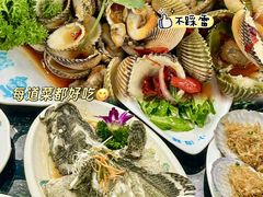 -小海豚•老字号海鲜餐厅(天涯店)