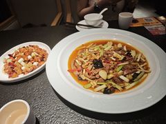 -万重锦·人文川菜馆(骡马市店)