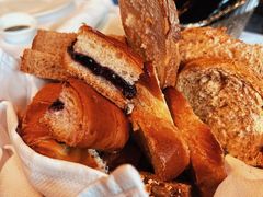 -AZUR聚(香格里拉饭店)