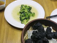 -蘇河湾·新鲁菜·泰山宴(宝龙店)
