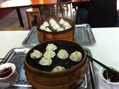 鲜肉汤包-四季美汤包(户部巷店)