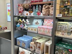 -泡泡玛特POPMART (北京超极合生汇店)