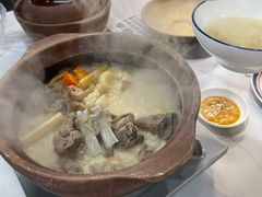 -明本湛江鸡•海鲜小厨(陈家祠店)