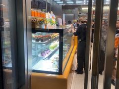 -罗森尼娜(德思勤店)