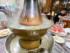 -鑫龙火锅城(嘉汇广场店)