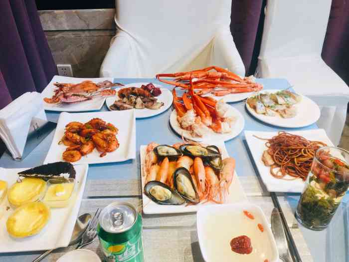 白云宾馆-莫斯科海鲜自助西餐厅-"甘肃旅游半个月,在魔都都不愿吃自助