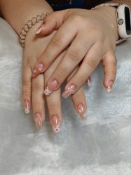 -UGIRL有个美甲