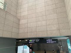 -上海虹桥客运西站