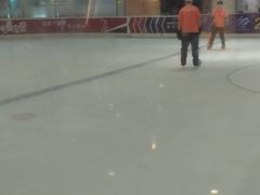 -奥山冰场(奥山世纪城店)