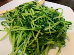 炒豆苗-龙海鲜螃蟹王(宏茂桥店)