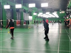 -健龙森俱乐部·游泳·健身·羽毛球综合体育馆