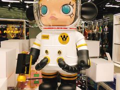 -泡泡玛特POPMART(侨福芳草地店)