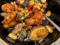 -潮界(LU·ONE凯德晶萃广场店)