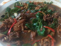 -鲁南仔·滕州炒鸡(经三路店)