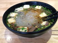 -玖鲜小笼(中山广场店)