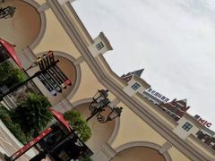 -佛罗伦萨小镇广佛名品奥特莱斯(疏港路店)