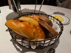 -Wolfgang’s Steakhouse 沃夫冈牛排馆(上海白玉兰广场店)