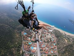 -费特希耶滑翔伞