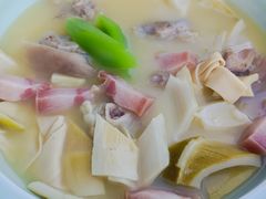 -甬妈妈湖畔里餐厅(唐山南湖旅游景区店)