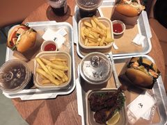 -M Stand(南京新街口金鹰店)