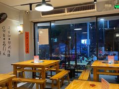 -乐闹闹重庆火鍋(民治店)