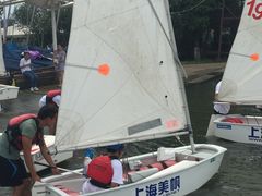-上海美帆帆船露营基地