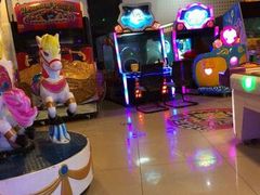 -星悦蓝海欢乐园(石路天虹店)