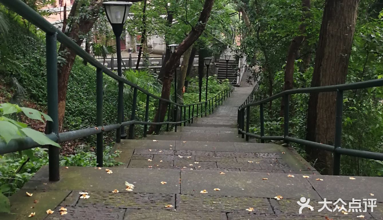 浙江大学 之江校区