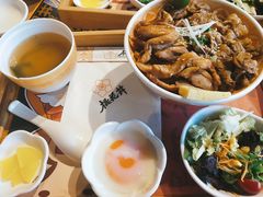 -桃花丼烧肉饭(凯丹商场店)