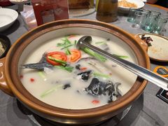 鱼头汤-宝荣鱼馆·临湖之宴(千岛湖店)