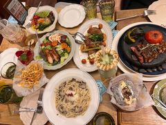 -秘密旅行Bonjour(黑金冠 江南西店)