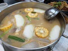 -肥仔文澳门猪骨煲(南京西路店)