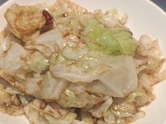-阿瓦山寨·湘菜现炒·剁椒鱼头王(咸阳总店)