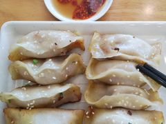 -小姜锅贴(凤凰街店)